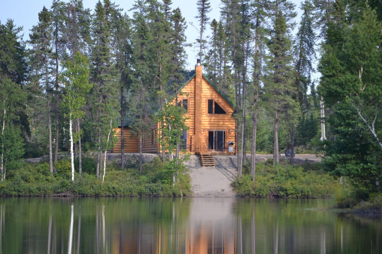 Les Chalets Du Lac Serein Saint Ludger de Milot 外观 照片